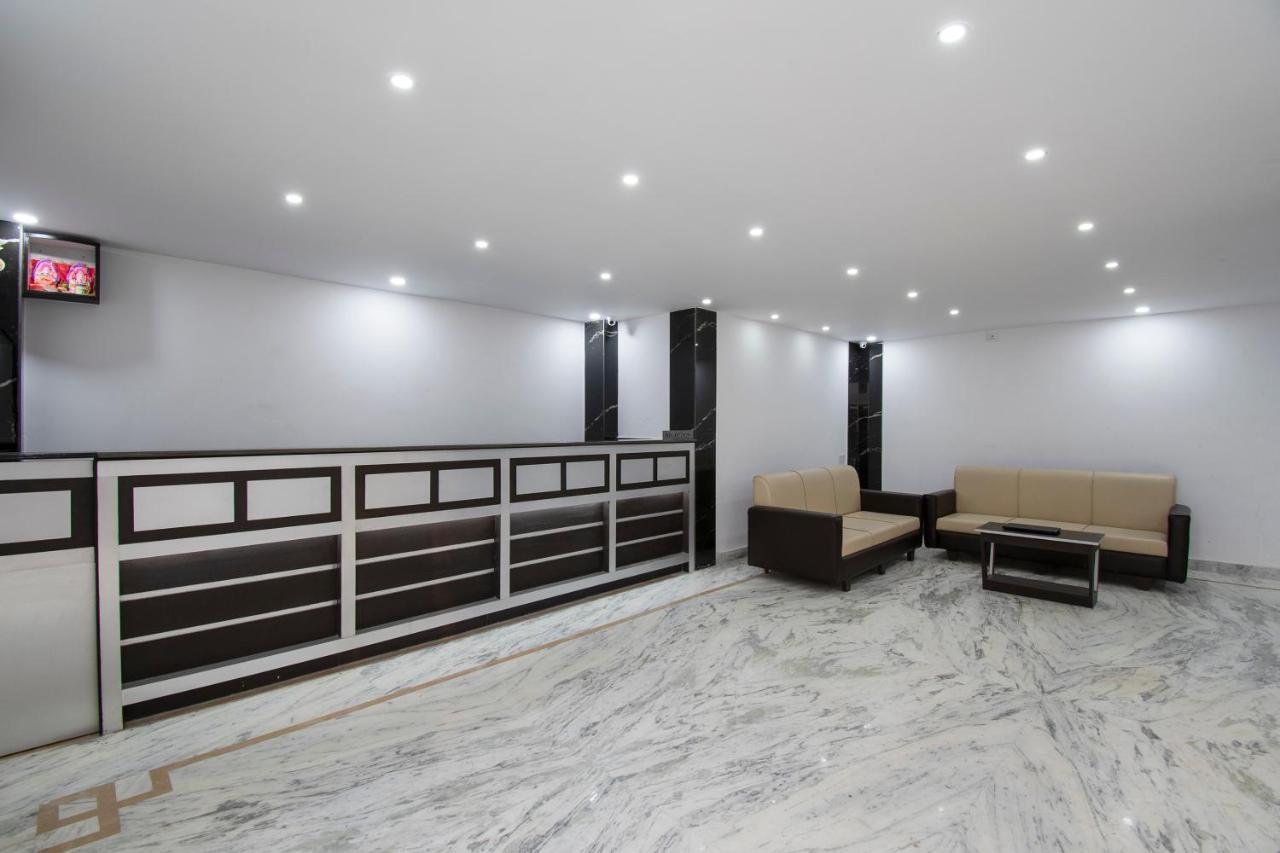 Oyo 26974 Hotel S G International Patna  Ngoại thất bức ảnh