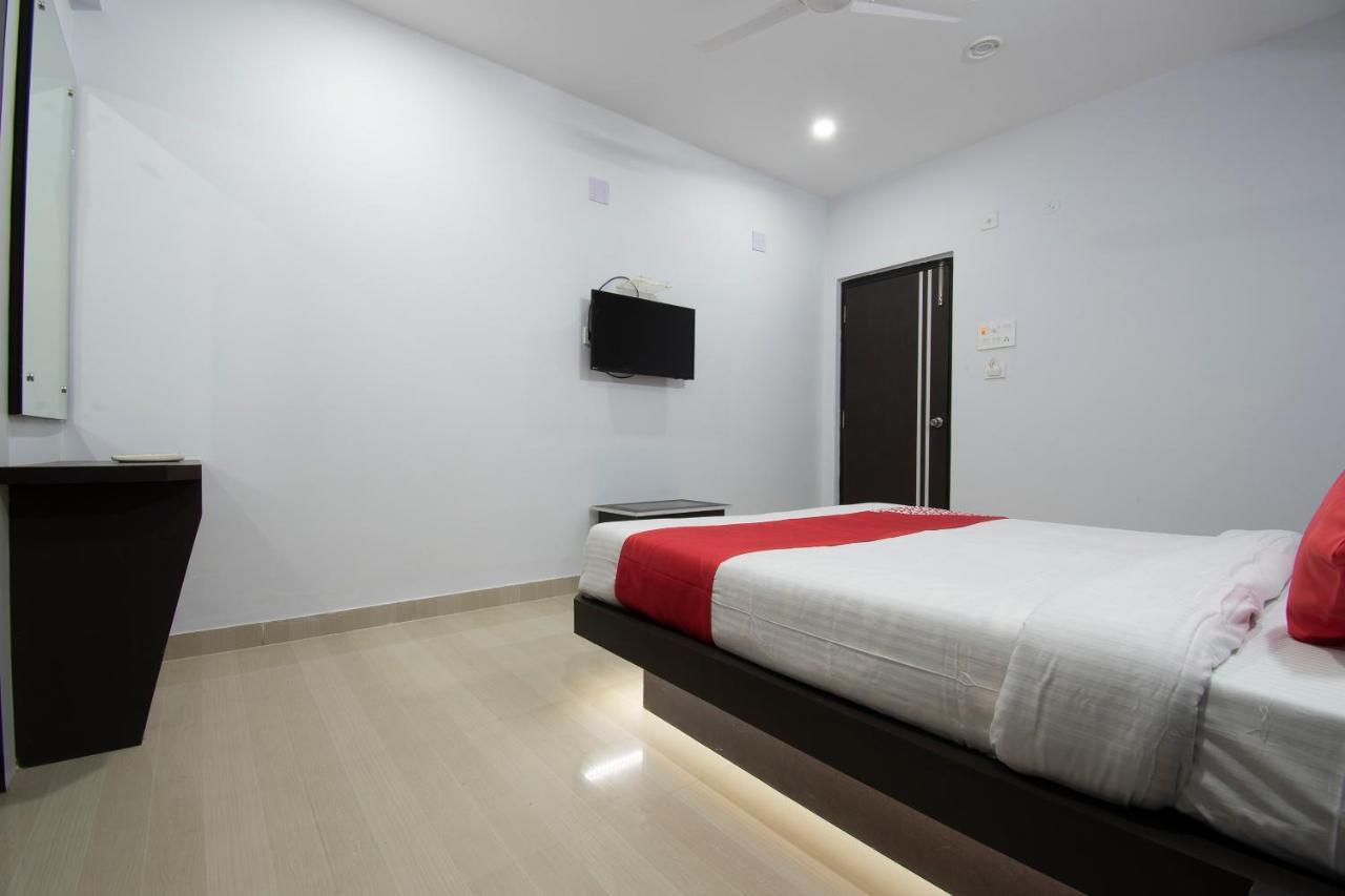 Oyo 26974 Hotel S G International Patna  Ngoại thất bức ảnh
